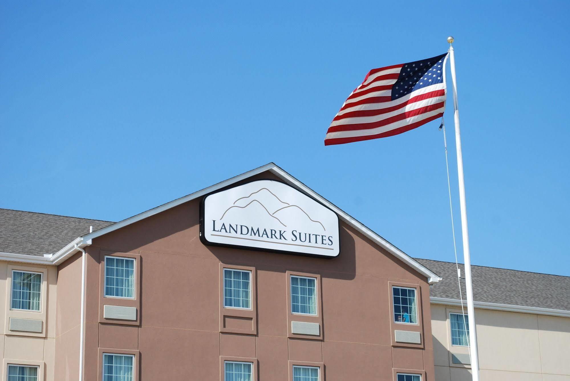 Landmark Suites - Williston Dış mekan fotoğraf